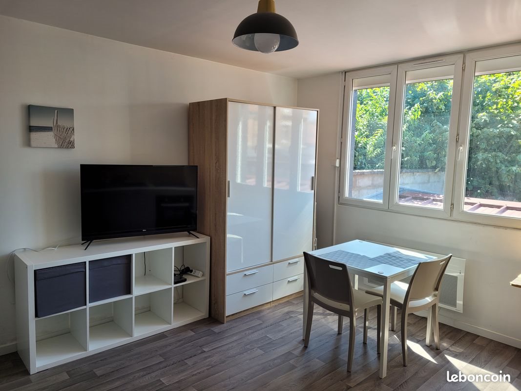 Appartement à louer, 25m², Loos
