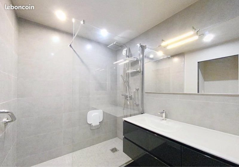 Appartement à louer, 94m², Marseille 8ème