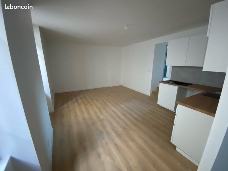 Appartement à louer, 38m², Eyguières