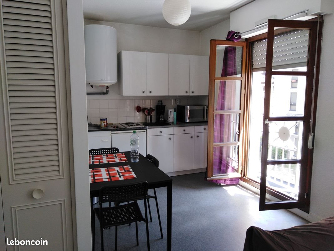 Appartement à louer, 24m², Saint-Etienne