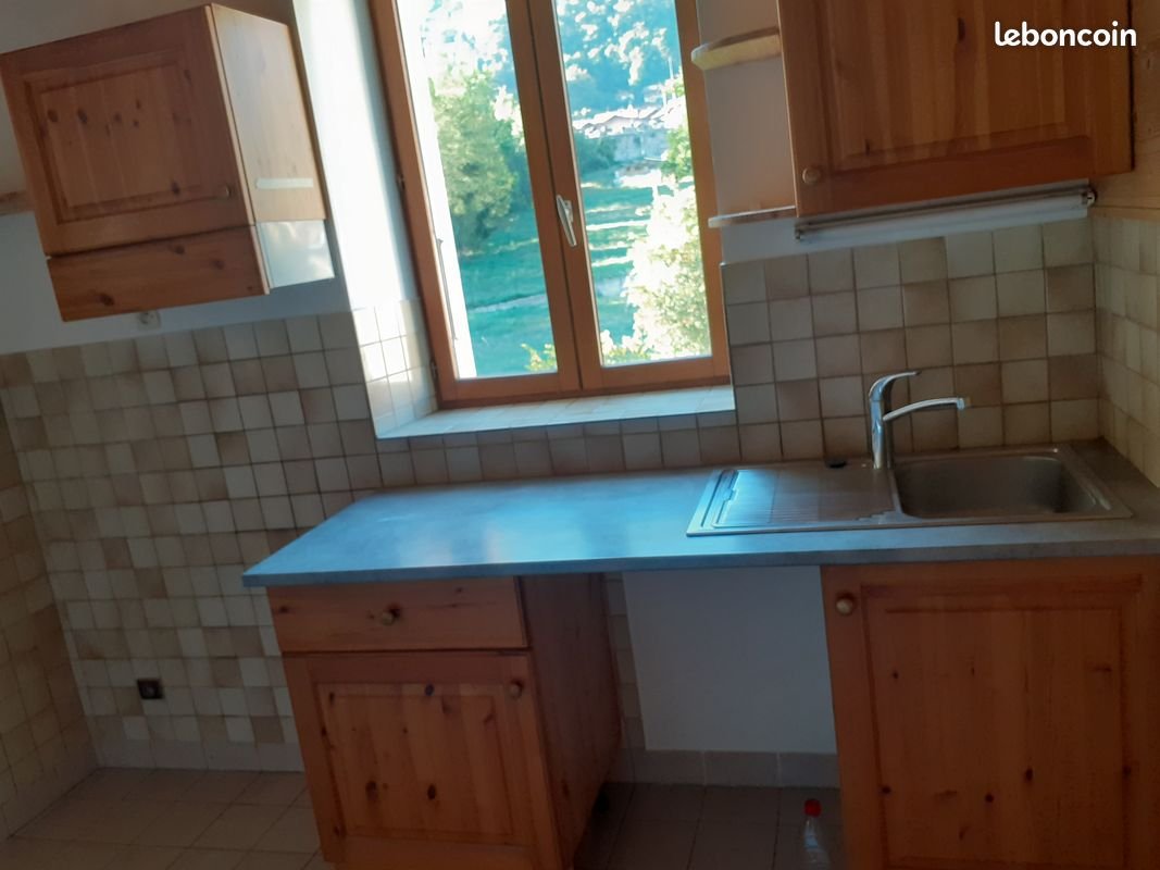 Appartement à louer, 75m², Aime