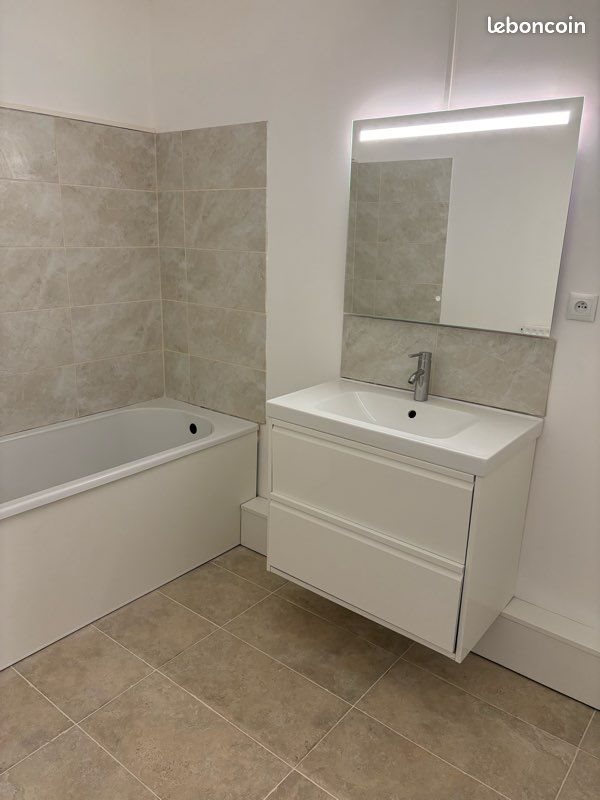 Appartement à louer, 81m², Guéret