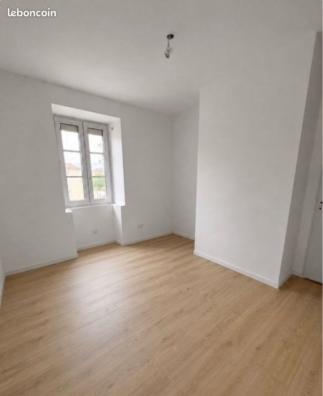 Maison à vendre, 77m², Saint-Fiacre-sur-Maine