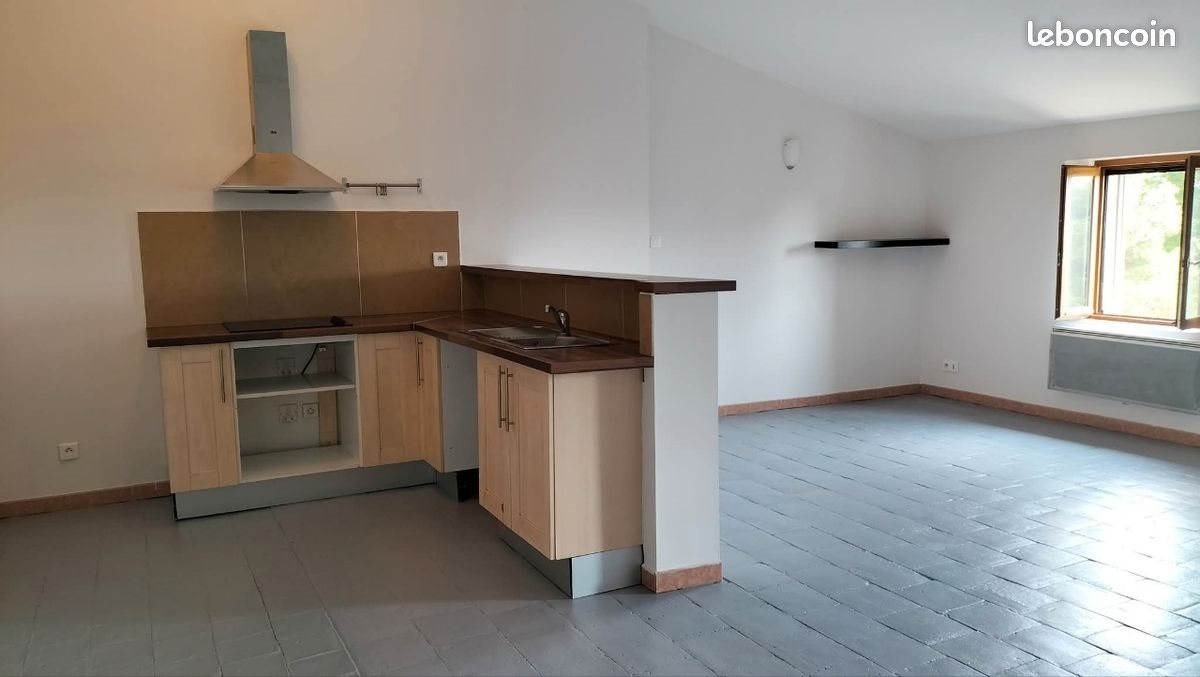 Appartement à louer, 42m², La Fare-les-Oliviers