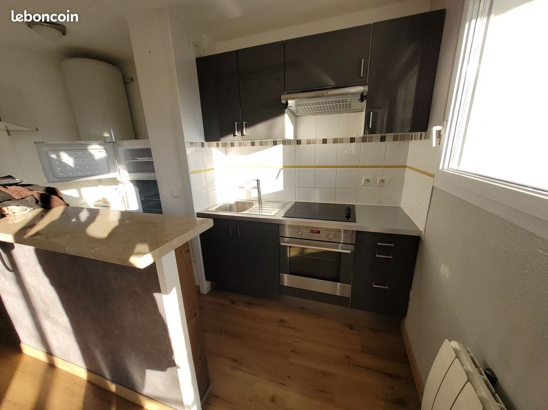 Appartement à louer, 52m², Bègles