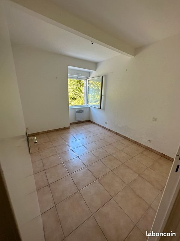 Appartement à louer, 27m², Belle-Isle-en-Terre