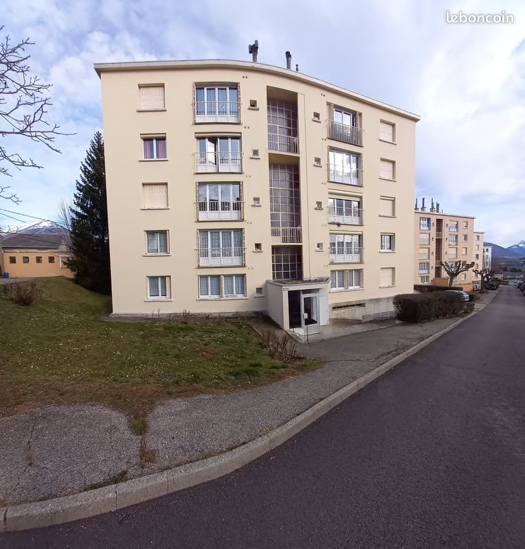 Appartement à louer, 45m², La Mure (Alpe du Grand Serre)