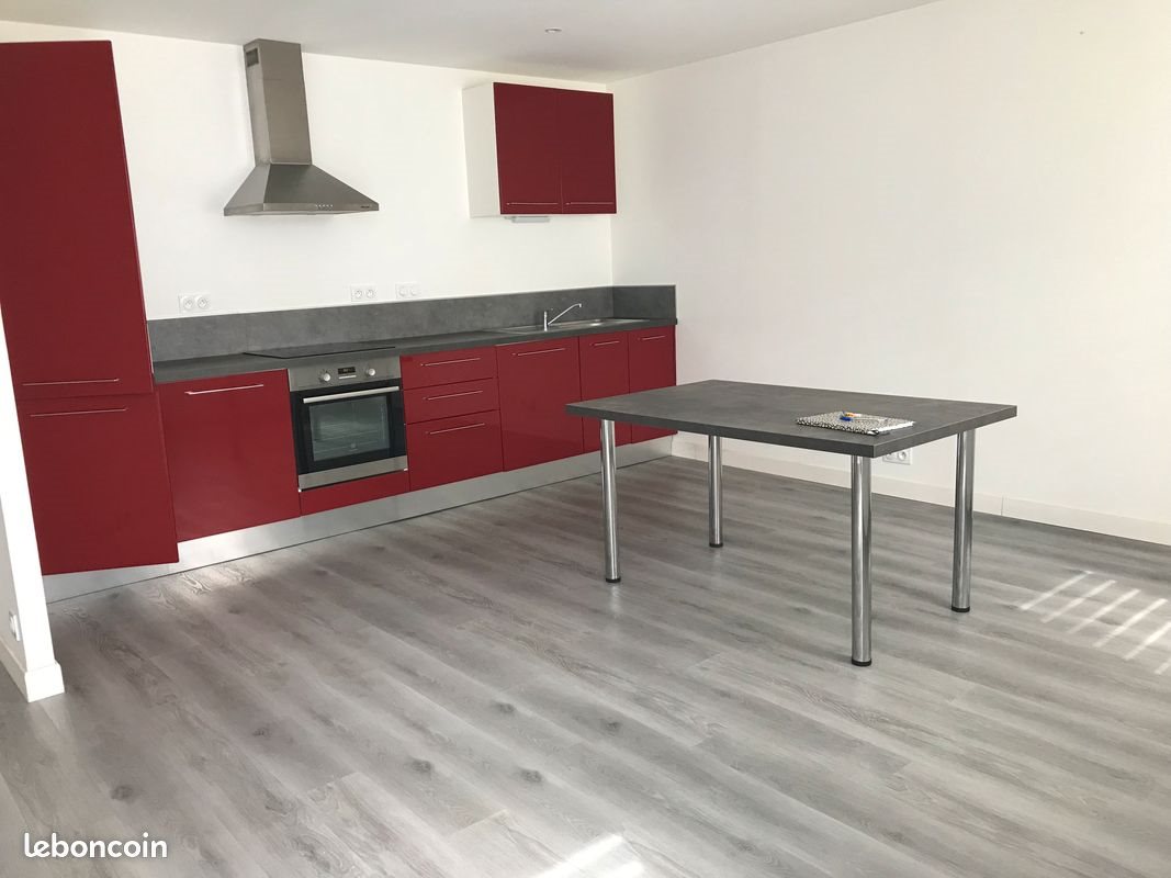 Appartement à louer, 45m², Carhaix-Plouguer