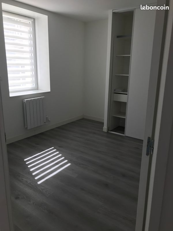 Appartement à louer, 45m², Carhaix-Plouguer