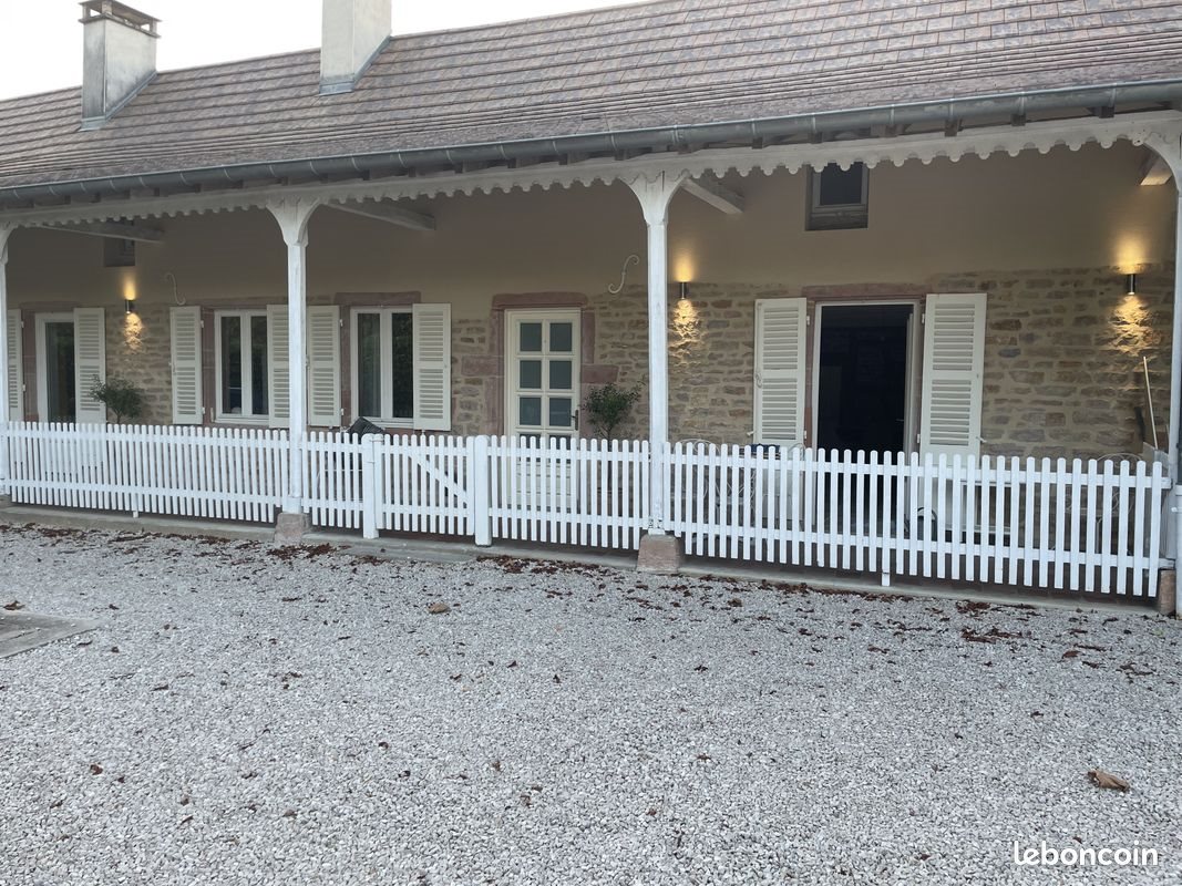 Maison à vendre, 216m², Montpont-en-Bresse