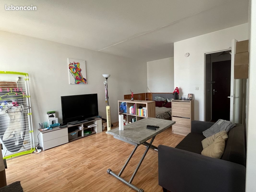 Appartement à louer, 310m², Gradignan