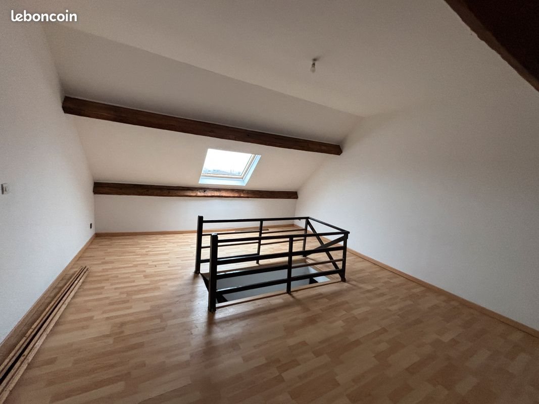 Appartement à louer, 69m², Denain