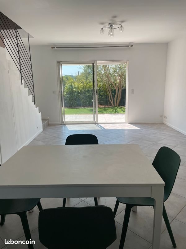 Maison à louer, 72m², Marseille 13ème