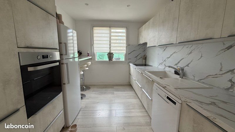 Appartement à vendre, 79m², Ollioules