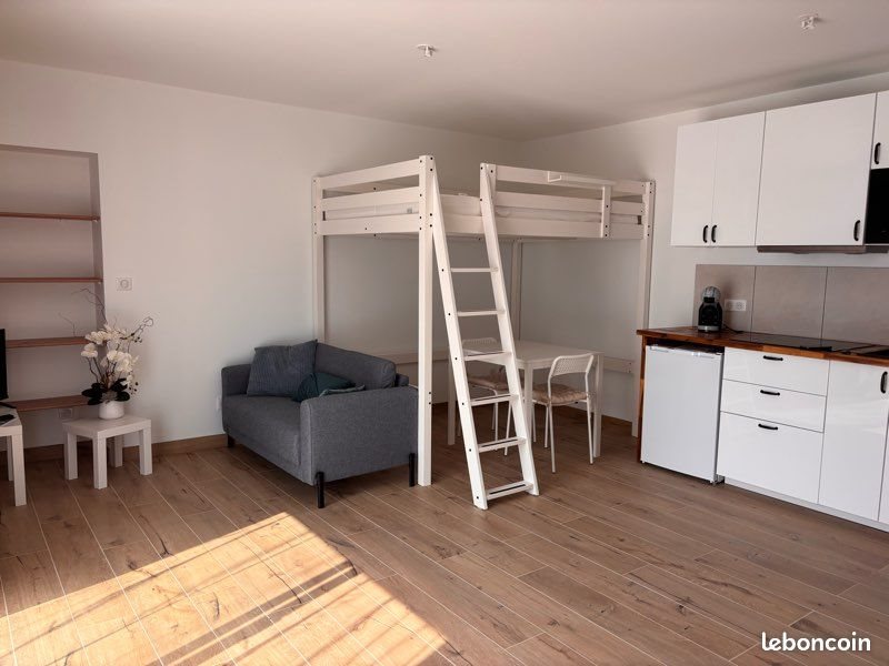 Appartement à louer, 30m², Anneyron