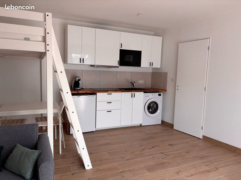 Appartement à louer, 30m², Anneyron