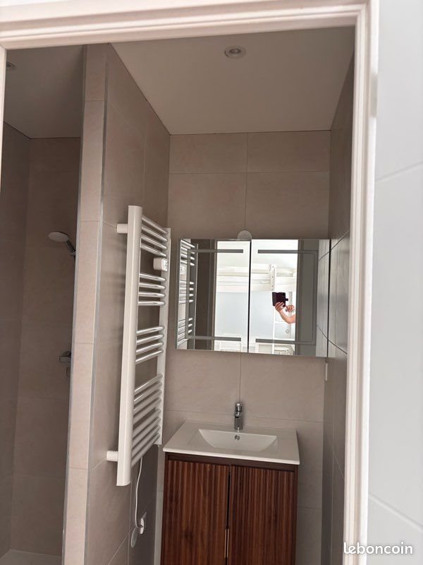 Appartement à louer, 30m², Anneyron