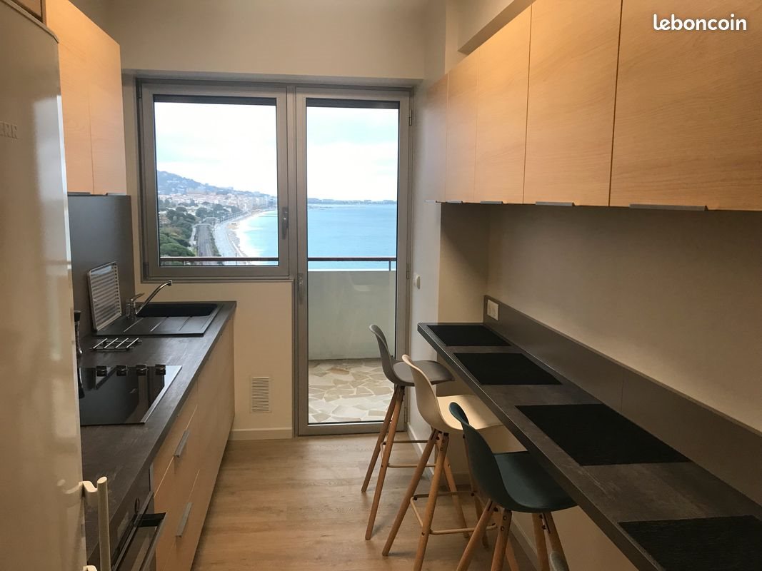 Appartement à louer, 55m², Cannes-la-Bocca