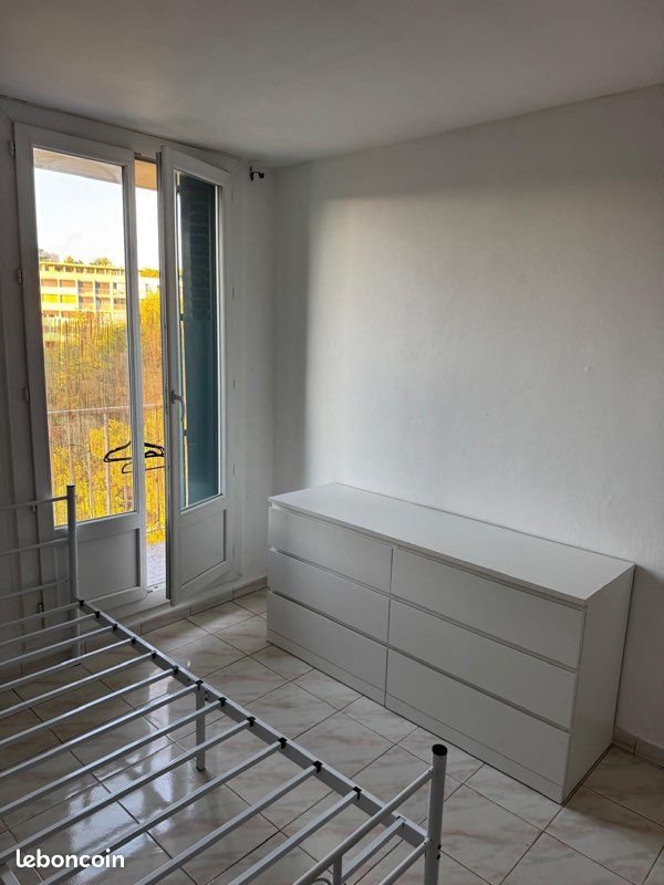 Appartement à louer, 45m², Marseille 15ème