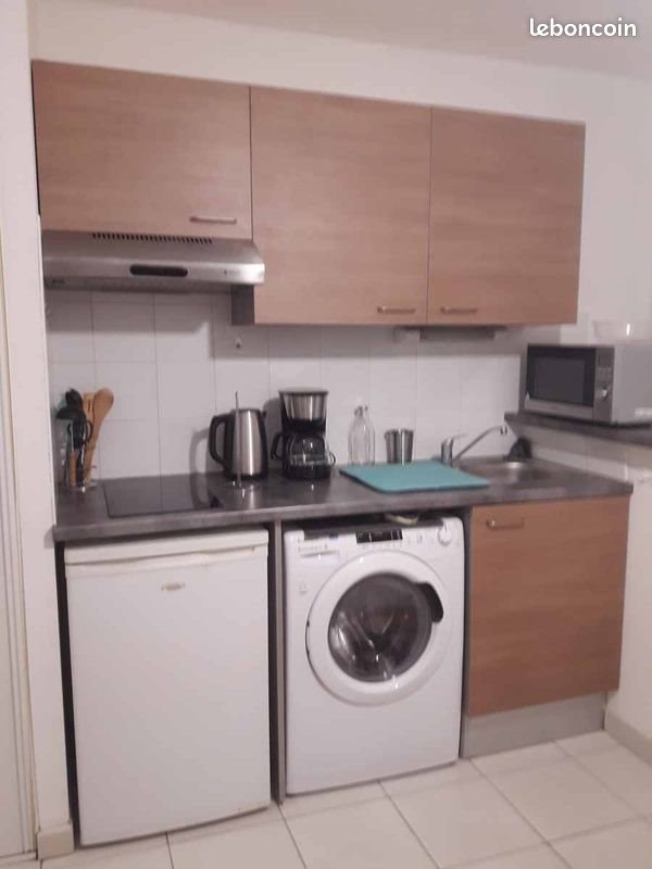 Appartement à louer, 28m², Viviers