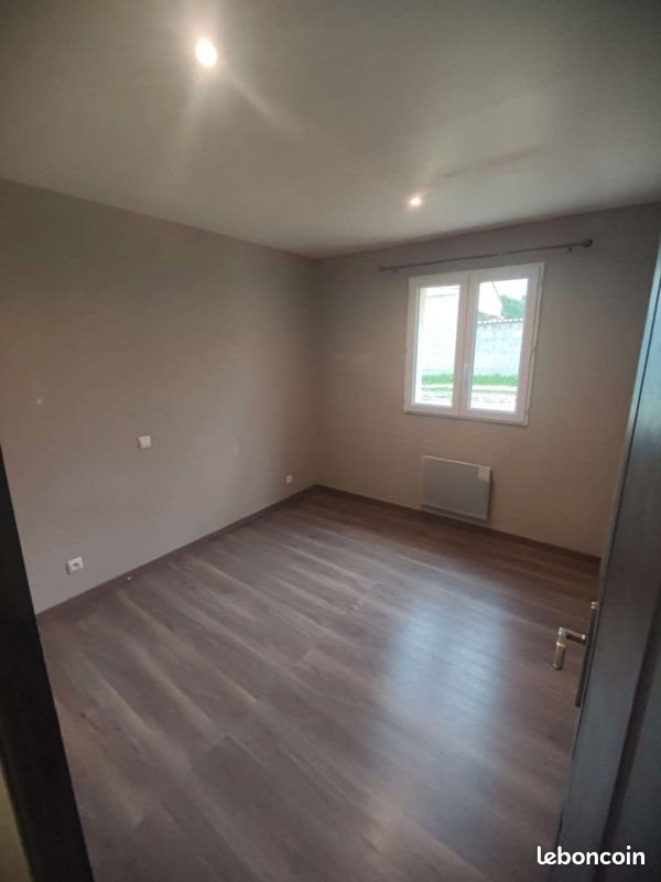 Maison à vendre, 75m², Saint-Julien-de-Peyrolas
