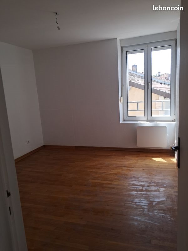 Appartement à louer, 80m², Fains-Véel