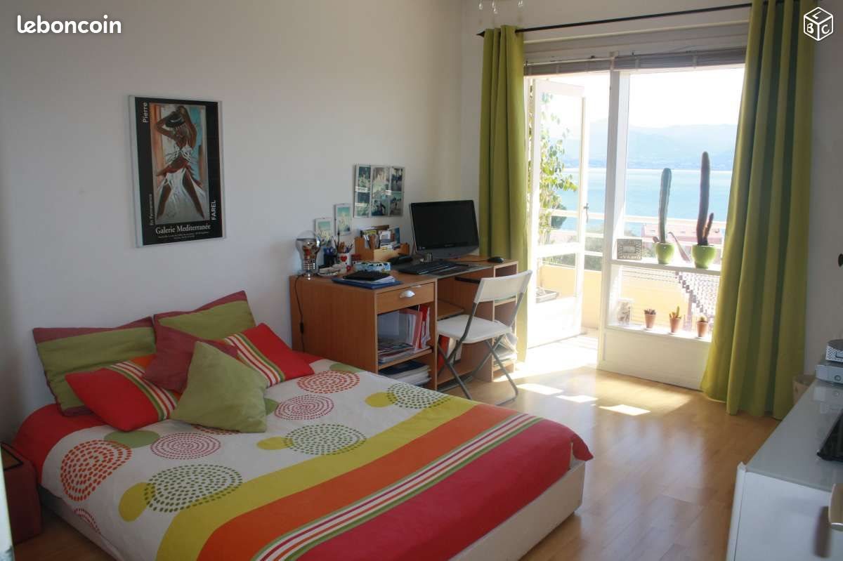 Appartement à louer, 90m², Ajaccio