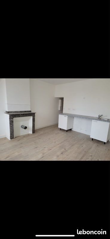 Appartement à louer, 40m², Briatexte