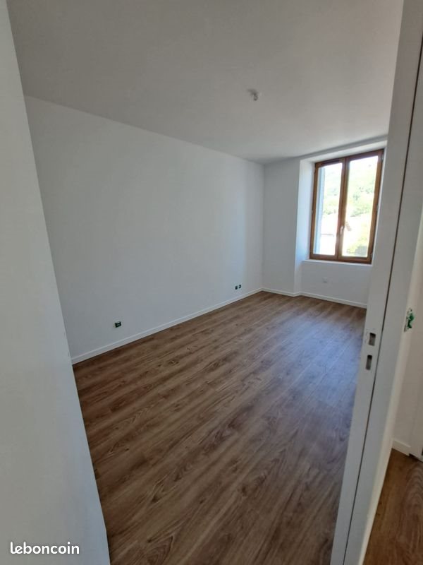 Appartement à louer, 65m², Charavines