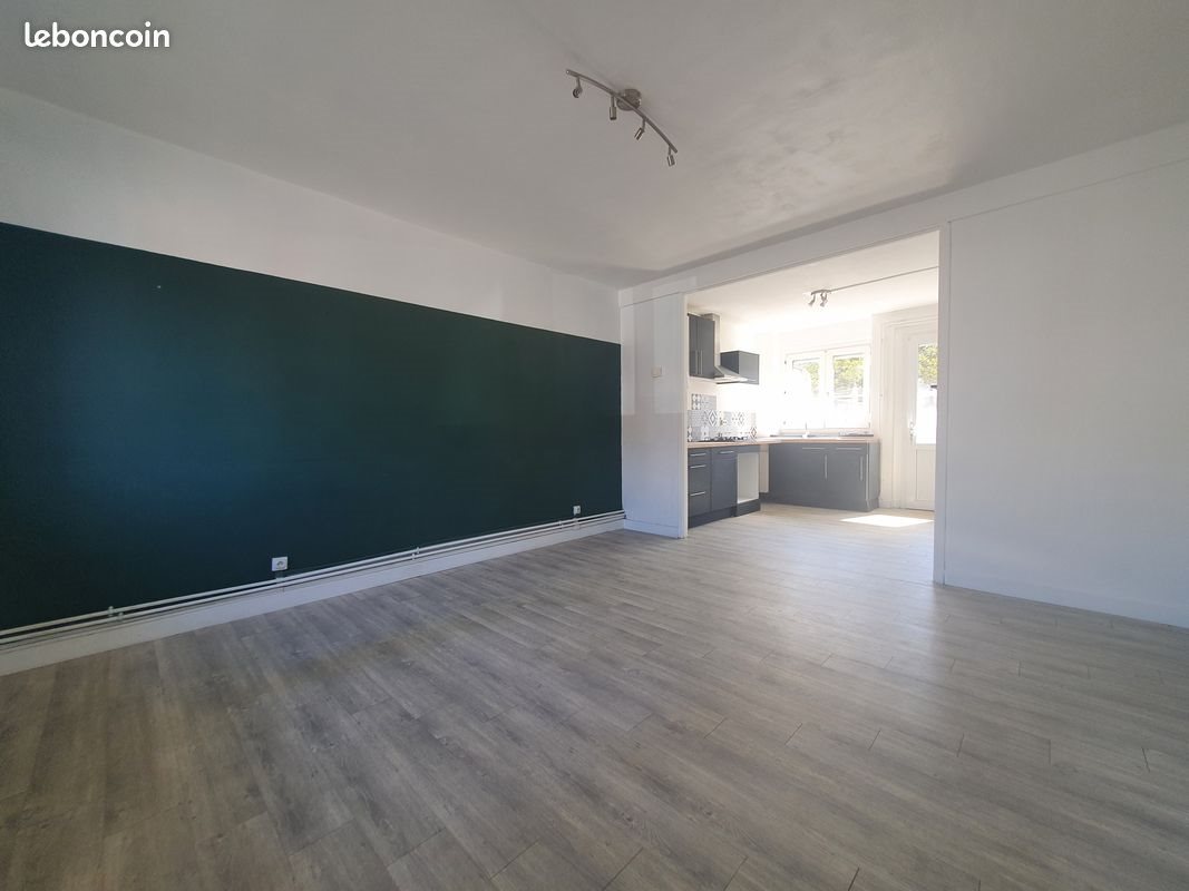 Maison à louer, 60m², Lille
