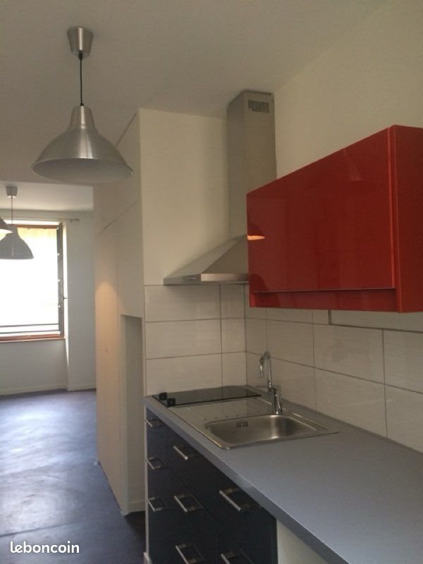 Appartement à louer, 27m², Figeac