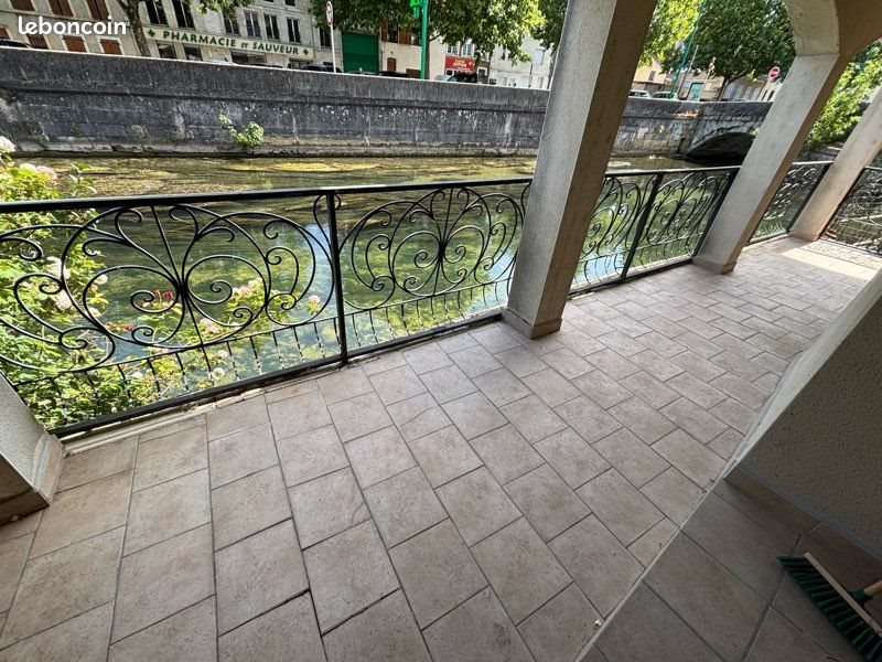 Appartement à louer, 70m², Verdun
