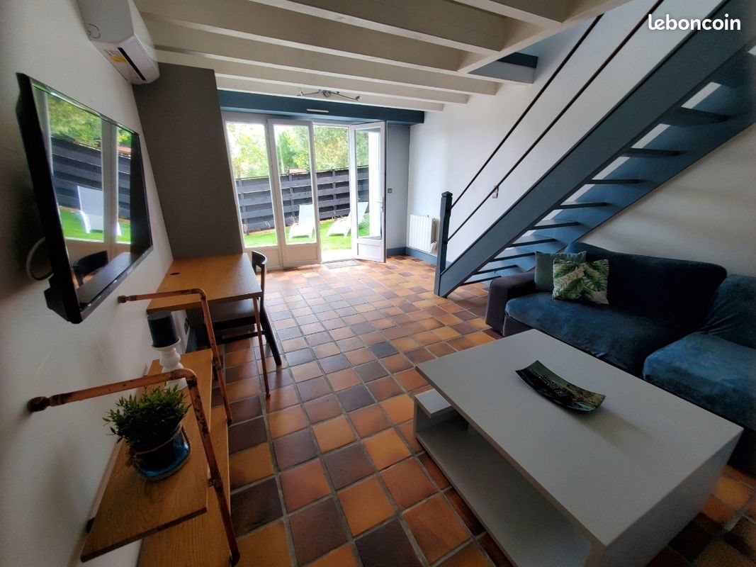 Maison à louer, 70m², Saubrigues
