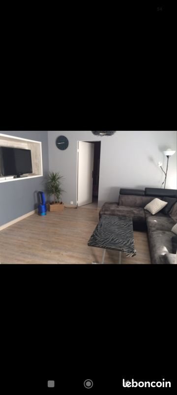 Appartement à louer, 54m², Bron