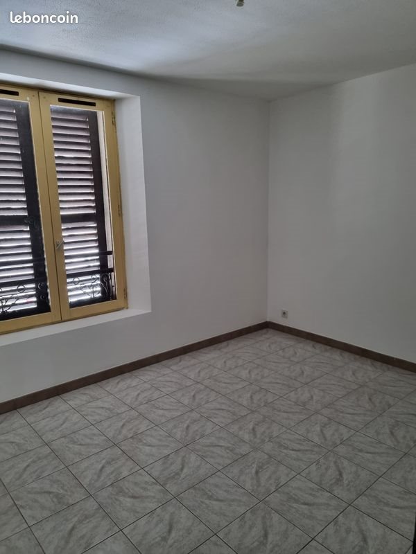 Appartement à louer, 35m², Egreville