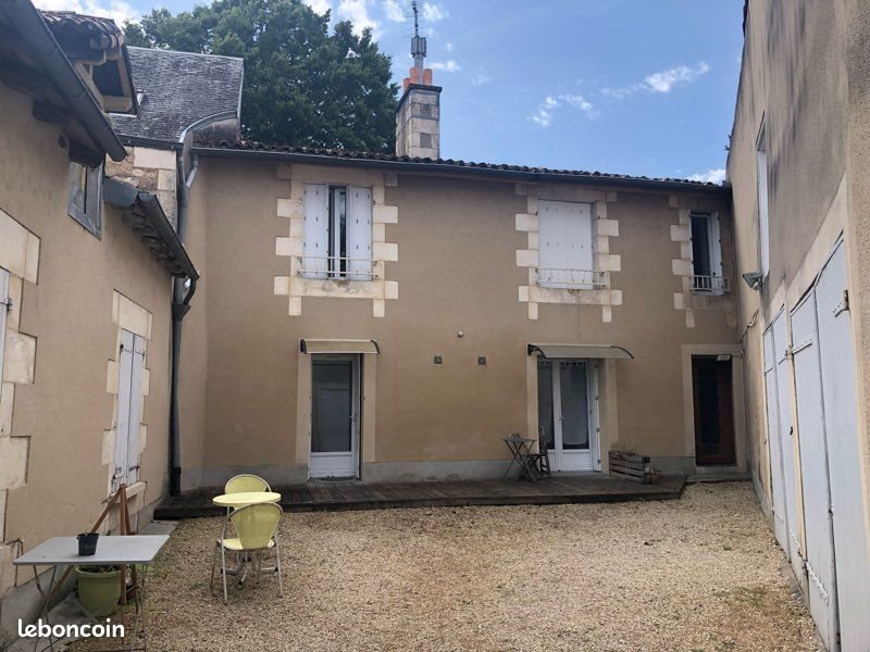Appartement à louer, 53m², Poitiers