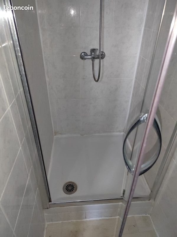 Appartement à louer, 28m², Guernes
