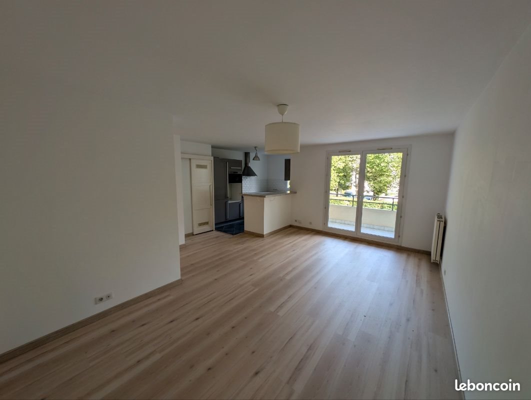 Appartement à vendre, 65m², Cergy