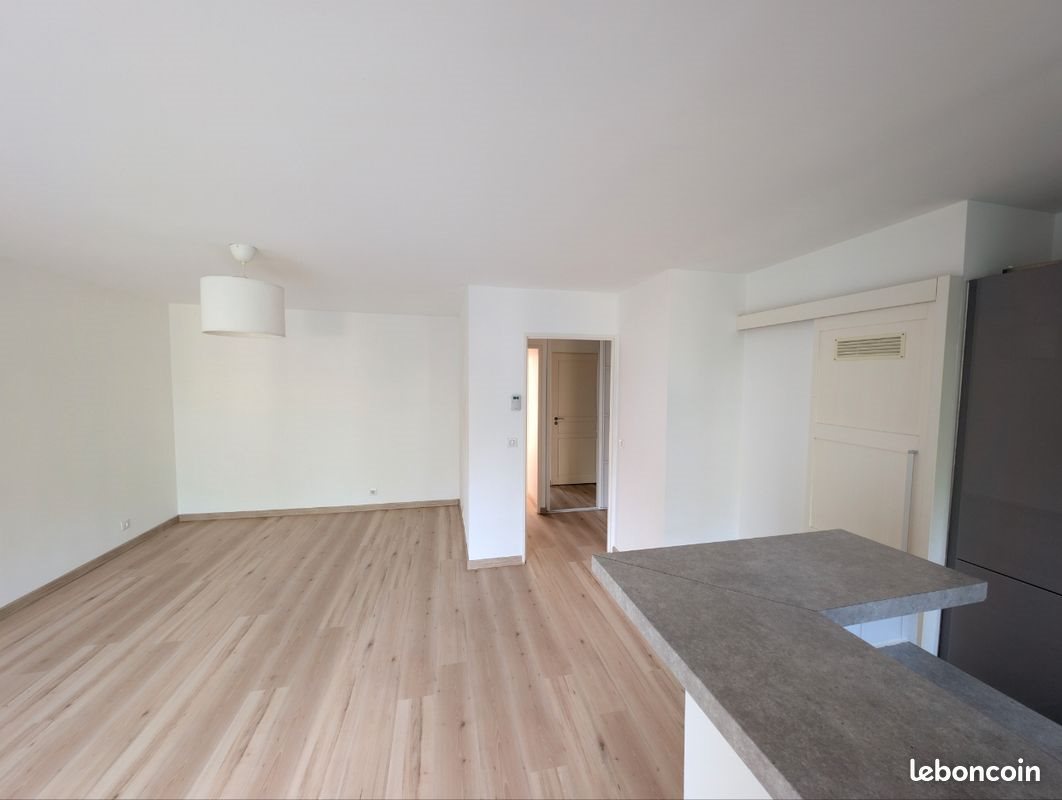 Appartement à vendre, 65m², Cergy