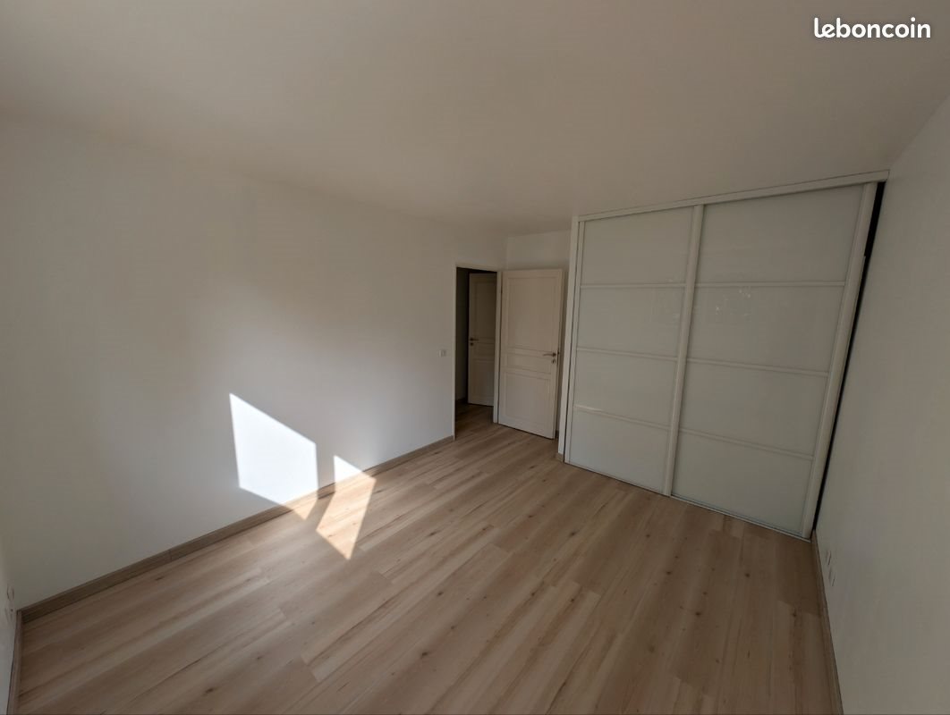 Appartement à vendre, 65m², Cergy