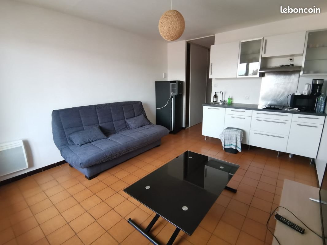 Appartement à louer, 22m², Nîmes