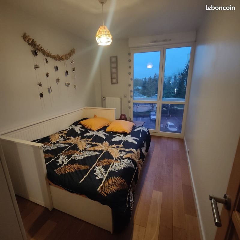 Appartement à louer, 76m², Maurepas