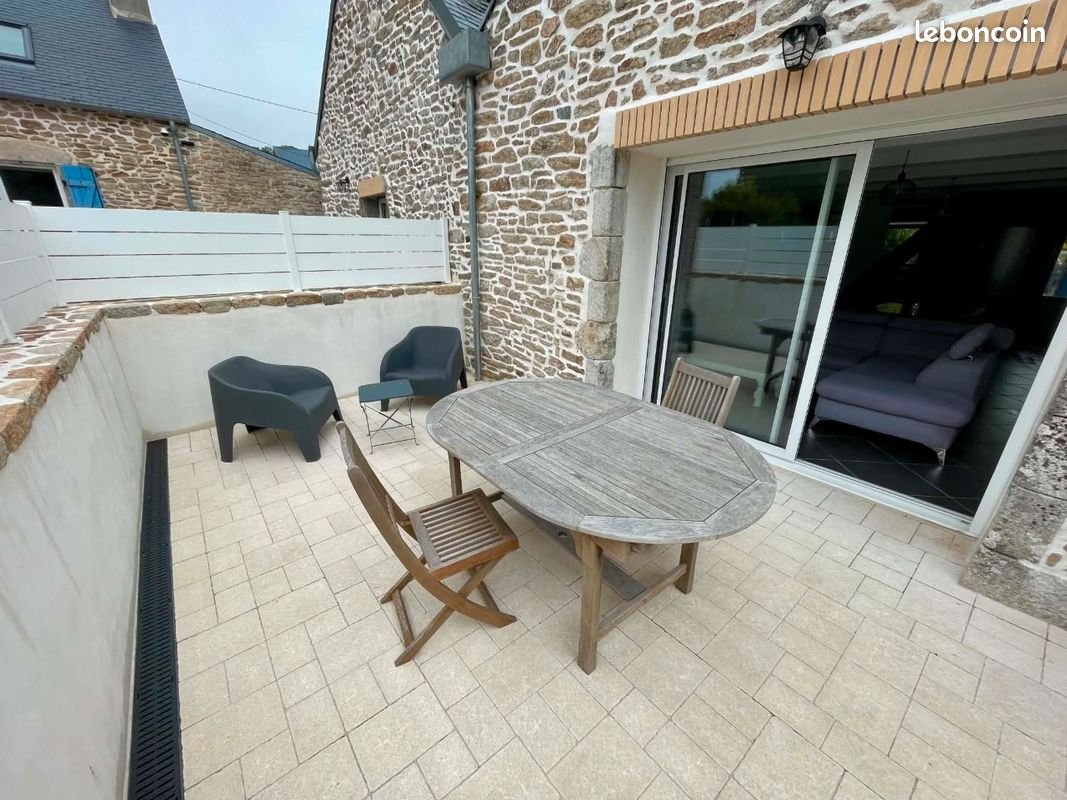 Maison à louer, 57m², Plonéis
