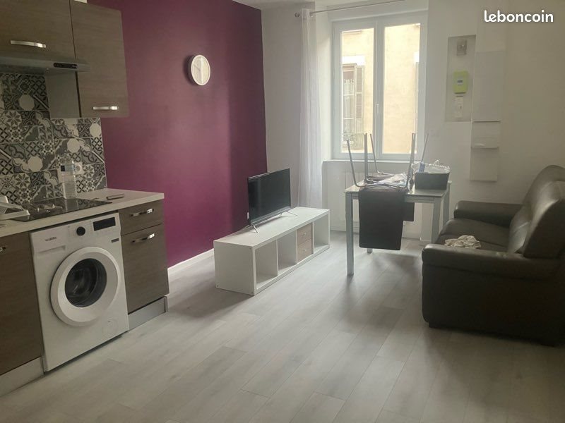 Appartement à louer, 30m², Annonay