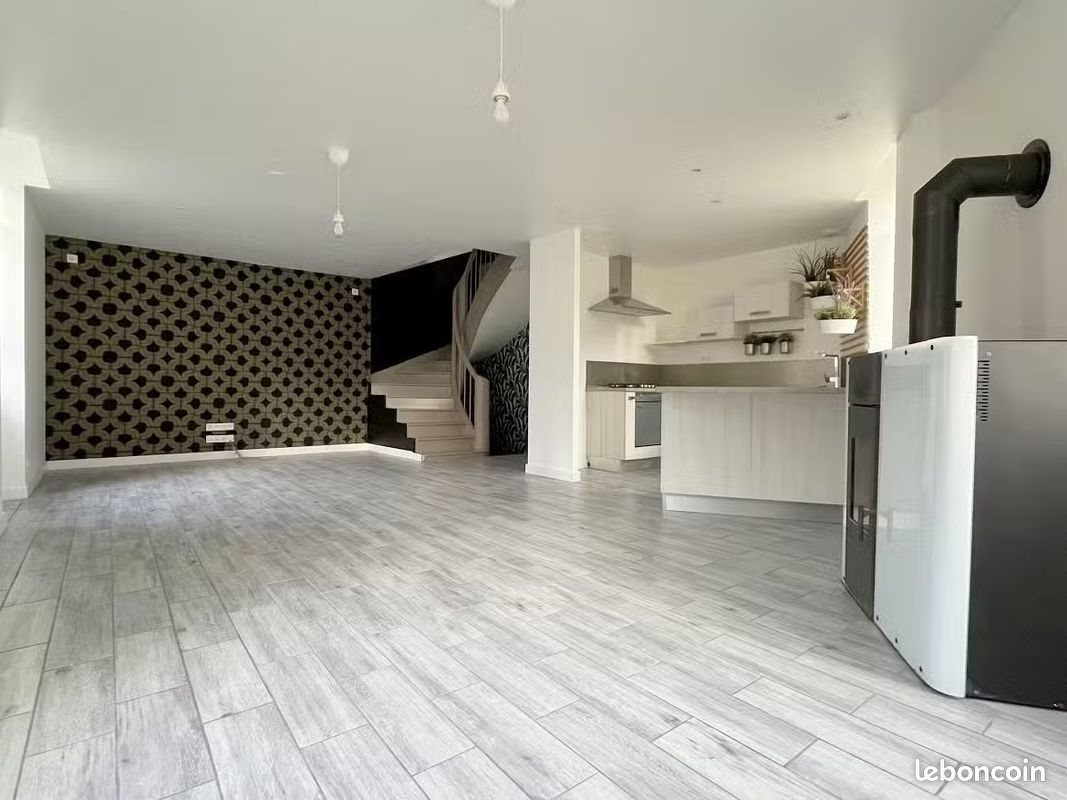 Appartement à louer, 95m², La Guerche-de-Bretagne