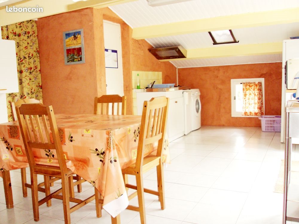 Appartement à louer, 100m², Éguilles
