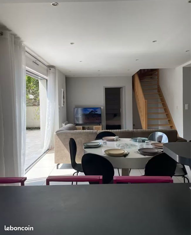 Maison à louer, 160m², Bourges
