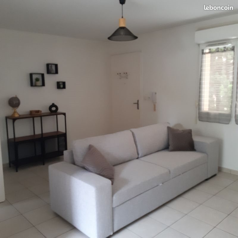 Appartement à louer, 28m², Muret
