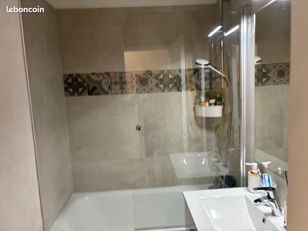 Appartement à louer, 26m², Antibes