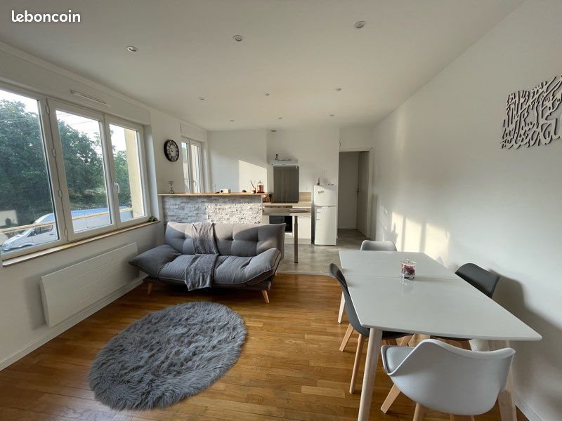 Appartement à louer, 40m², Pont-Sainte-Marie